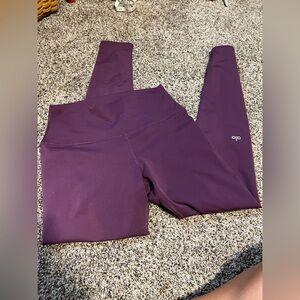 ALO Yoga Women's Deep Purple Leggings